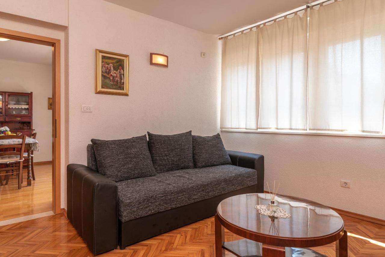 Apartment Bruno Trogir Eksteriør billede