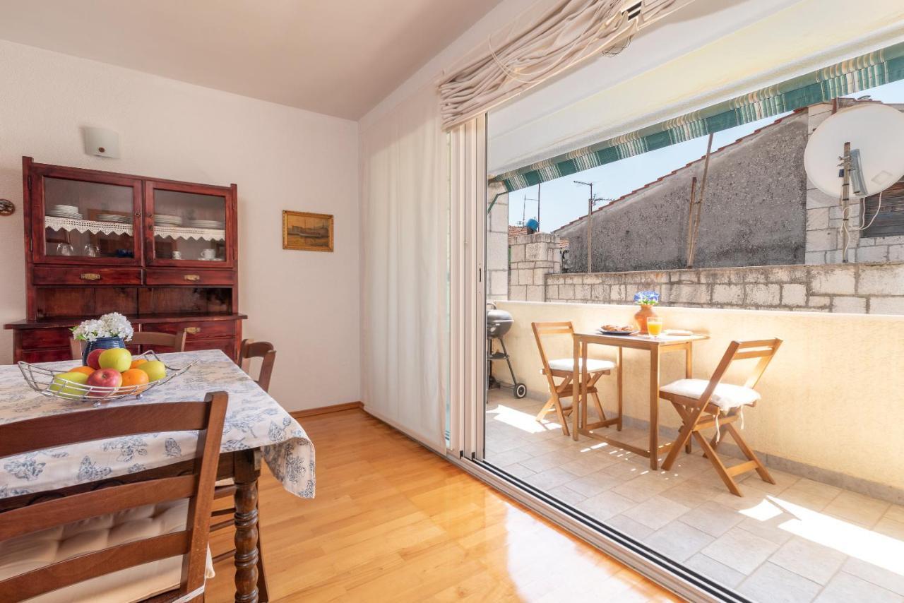 Apartment Bruno Trogir Eksteriør billede