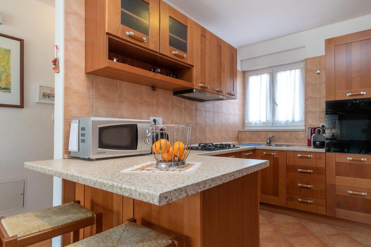Apartment Bruno Trogir Eksteriør billede