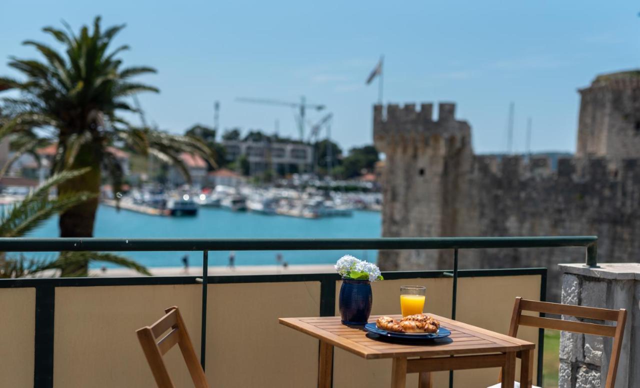 Apartment Bruno Trogir Eksteriør billede
